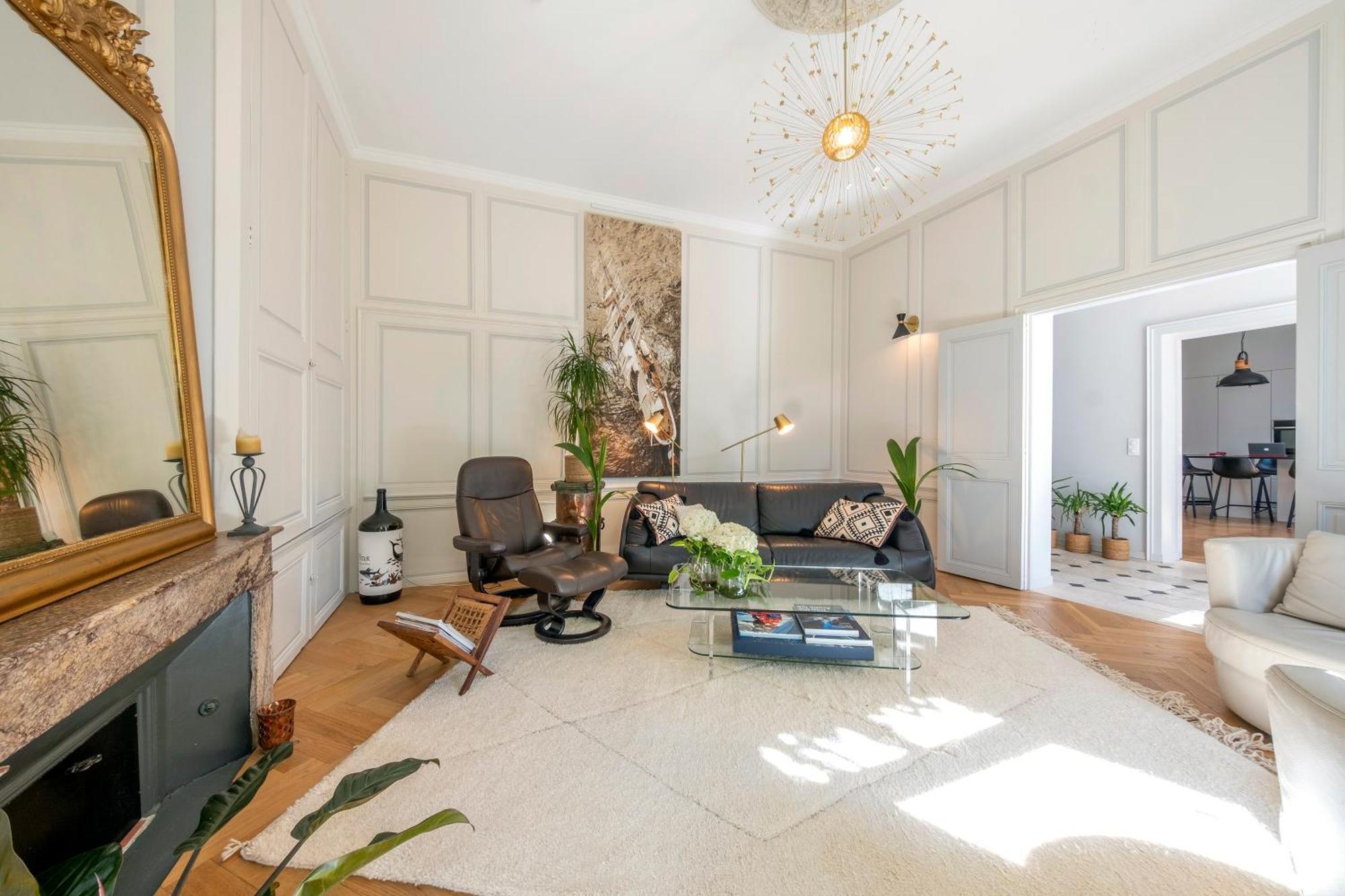 Escale Rochelaise, Gite Urbain Avec Spa Bain Nordique Et Sauna Tonneau La Rochelle  Exterior foto